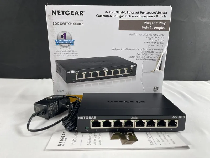 Коммутатор NETGEAR GS308v3 Black 8-Port Gigabit Ethernet Unmanaged Switch