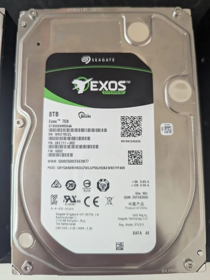 Жёсткий диск 8TB Seagate EXOS 7E8 ST8000NM004A Enterprise SATA hard drive 18 pow