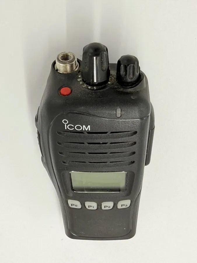 Радиостанция Icom IC-F4161DS DT UHF Digital LTR Two Way Radio Walkie Talkie Pair