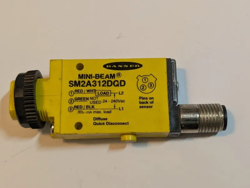 Фотоэлектрический датчик BANNER SM2A312DQD Mini-Beam Photoelectric Sensor 24-240