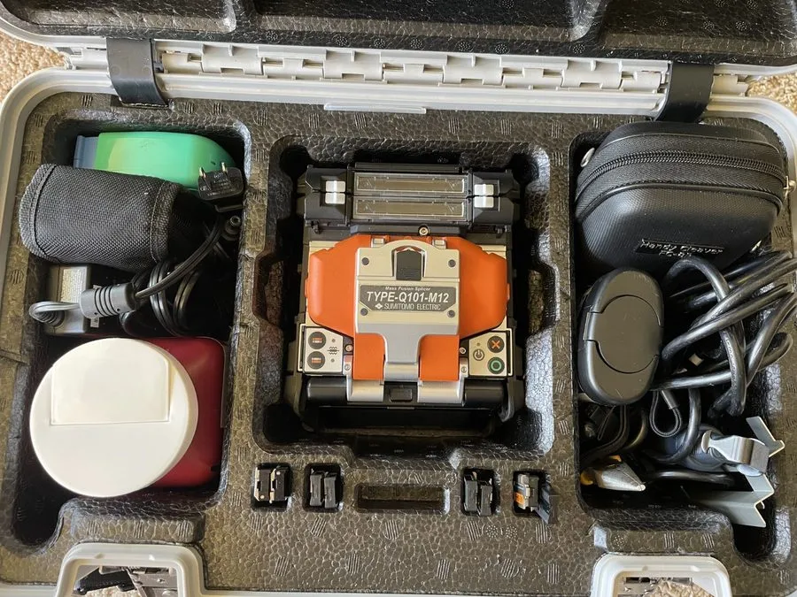 Сварочный аппарат Sumitomo TYPE-Q101-M12 Mass Ribbon Fusion Splicer With FC-6S C — фото лота 3