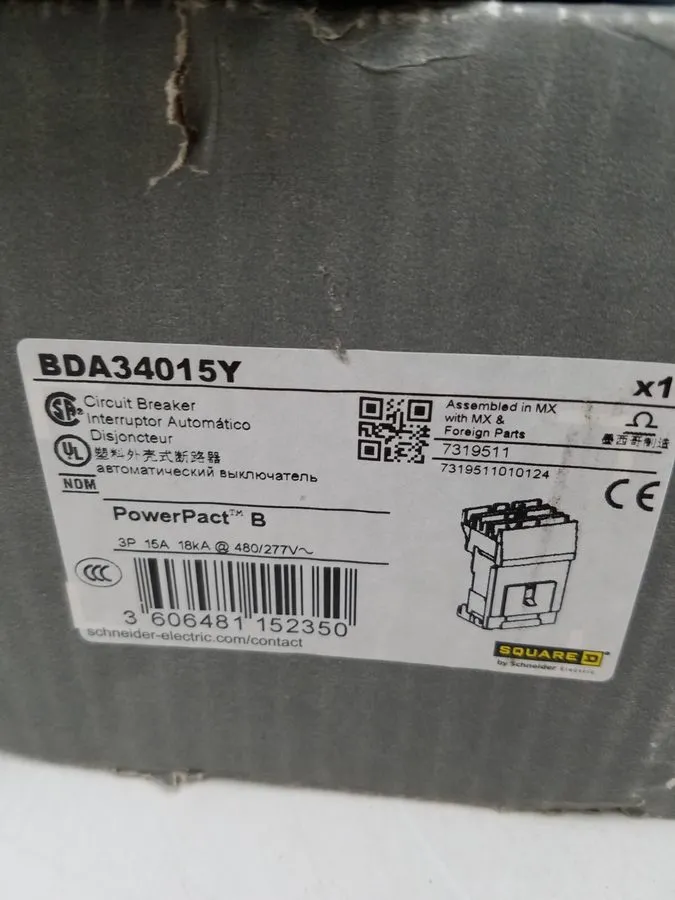 Автоматический выключатель Square D BDA34015Y 3p 480V 15a 18k I-Line Circuit Bre
