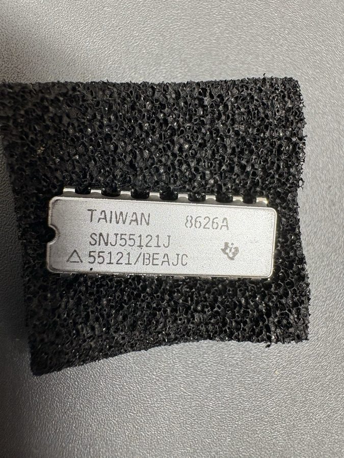 Микросхема SNJ55121J Military IC Ceramic DIP Texas Instruments Logic Microcircui — фото лота 1