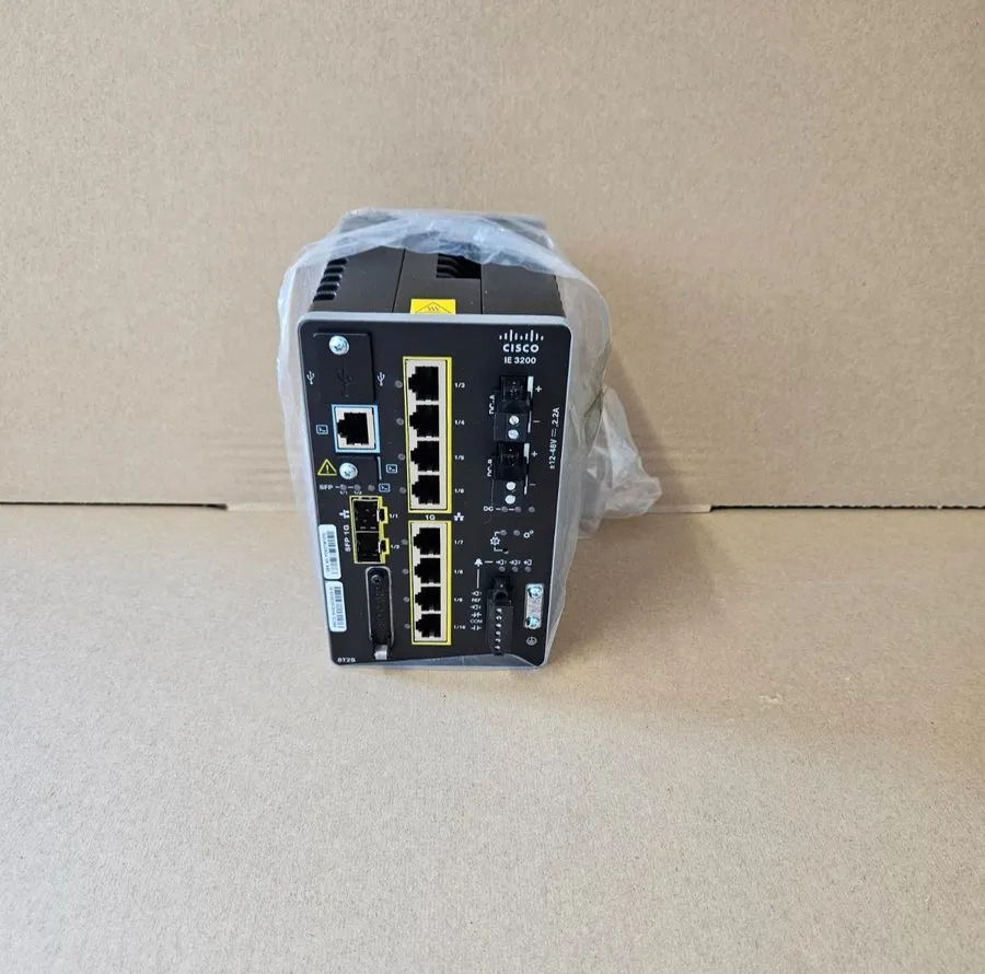Коммутатор Cisco IE-3200-8T2S-E • Rugged Switch 3200 Series • 8x Gig Ethernet Po