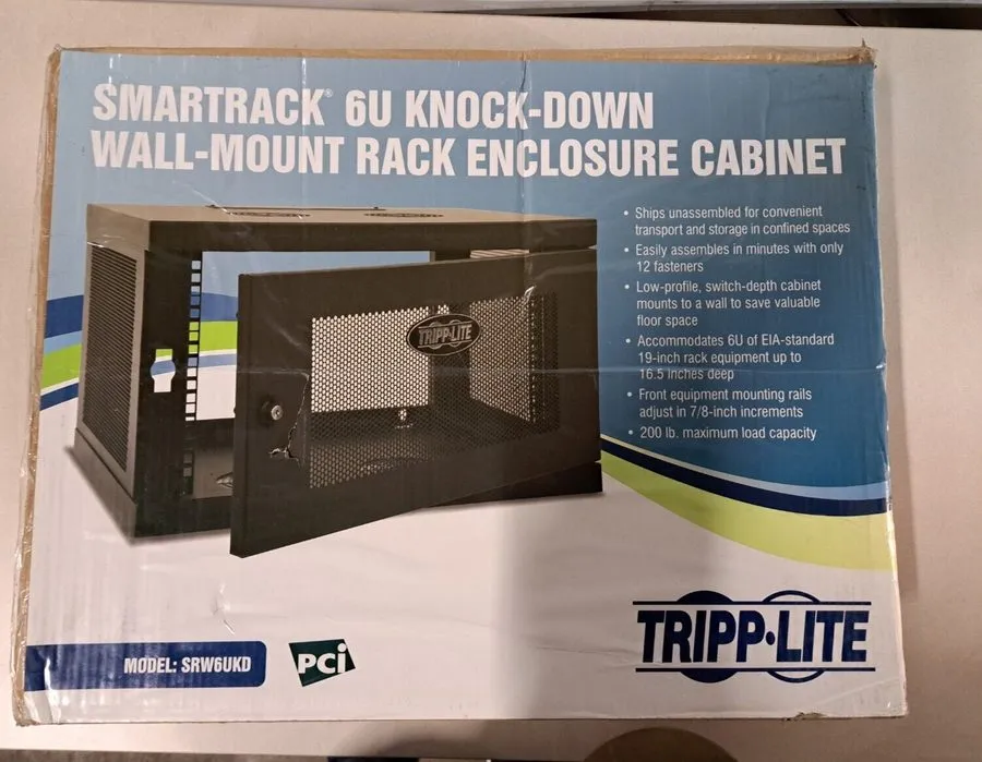 Вентилятор Tripp Lite SmartRack 6U Switch-Depth-Plus Wall-Mount Rack Enclosure P