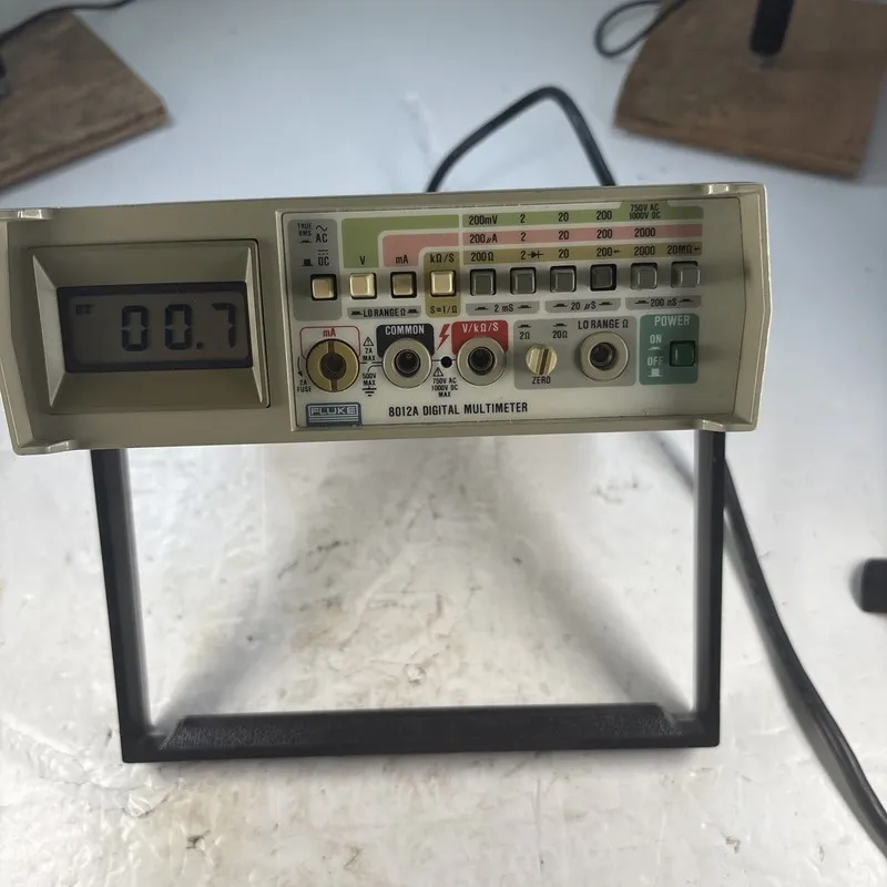 Мультиметр 3X, Fluke 8012A Desktop Digital Multimeter 1K no probes
