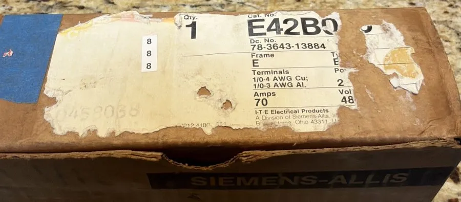 Автоматический выключатель SIEMENS ITE 70 Amp 2 Pole 480V Bolt-On Molded Case Ci — фото лота 1