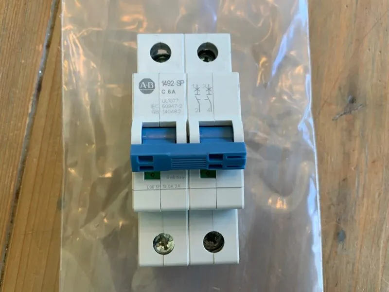 Автоматический выключатель Allen-Bradley 1492-SP Supplentary Protector 6a