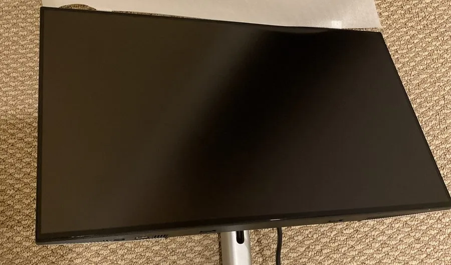 Монитор Dell UltraSharp U2424H 24" Class Full HD LED Monitor 16:9 Silver — фото лота 4