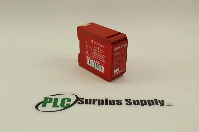 Реле безопасности Allen Bradley 440R-ZBL220Z24 Safety Relay 24VDC Ser A