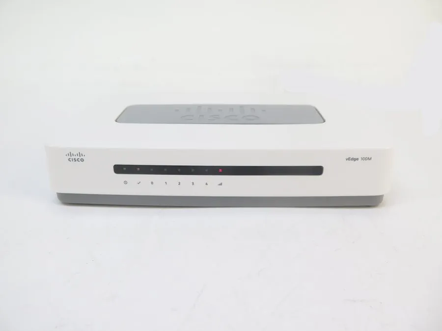 Маршрутизатор Cisco Viptela VEDGE-100M-AC Integrated Services SD-WAN Cloud Edge  — фото лота 1