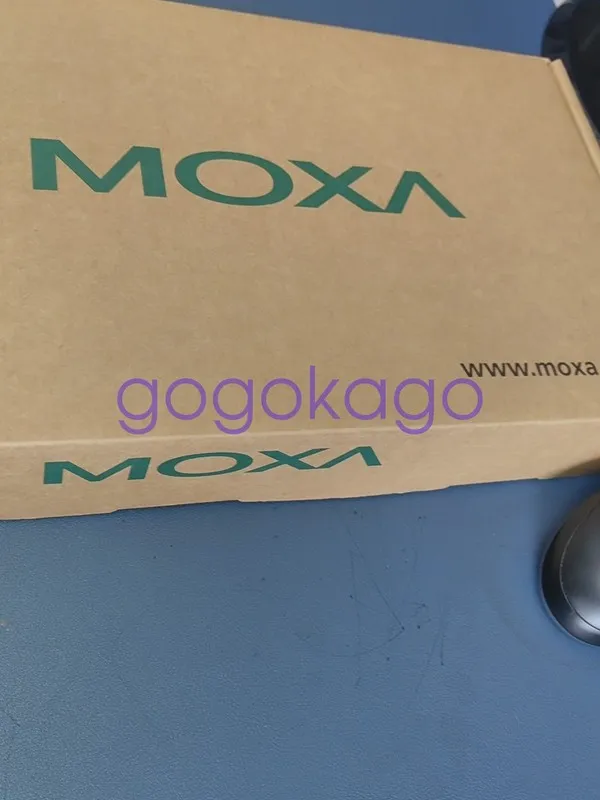IIoT-устройство MOXA CM-600-4TX V1.0.1 Ethernet Switch