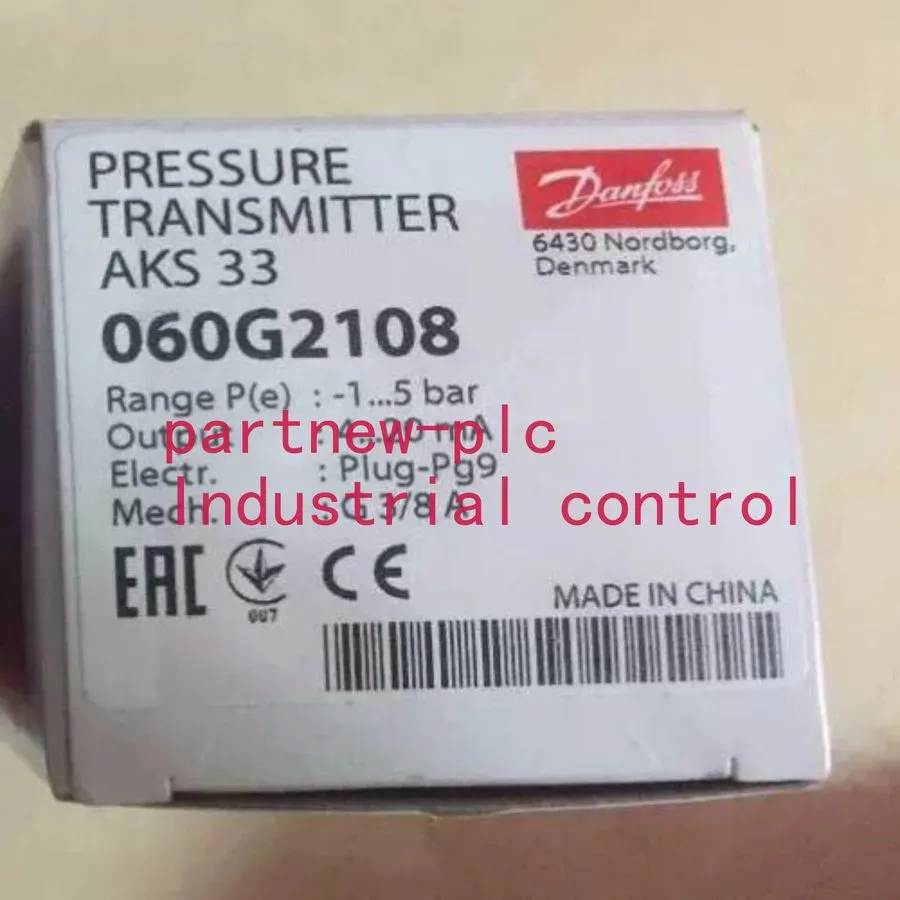 Датчик давления Danfoss AKS33 060G2108 Pressure Transmitter