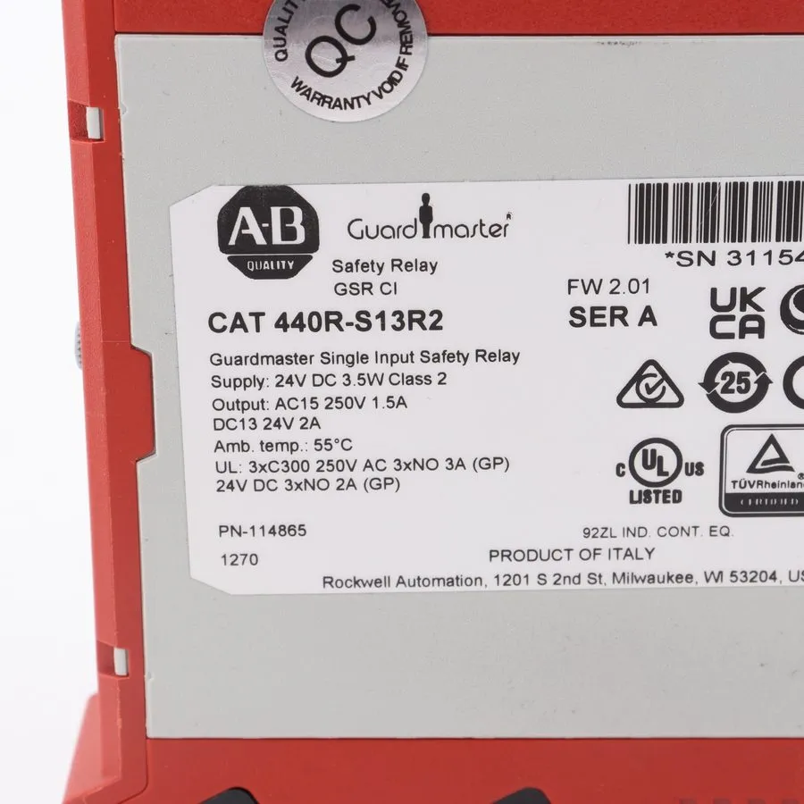 Реле безопасности Allen Bradley 440R-S13R2 Guardmaster Single Input Safety Relay