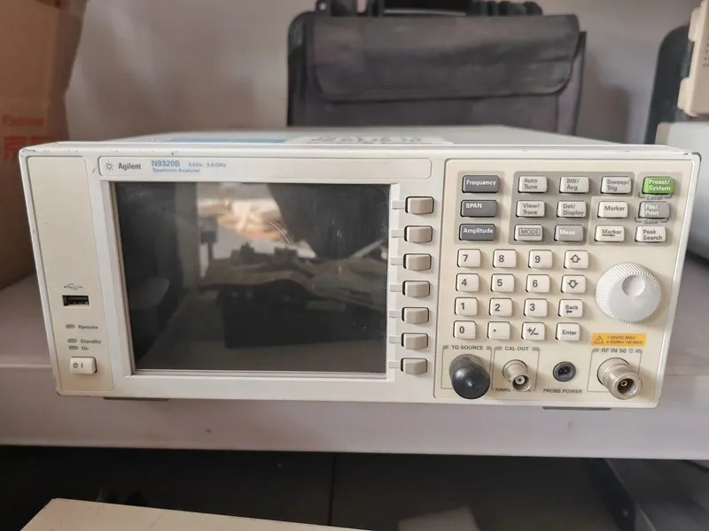 Анализатор спектра HP/ Agilent /Keysight N9320B Spectrum Analyzer 9 kHz-3 GHz
