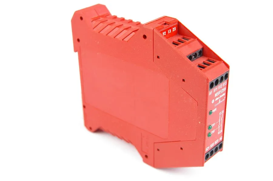 Реле безопасности Allen-Bradley 440R-D23166 MSR125H