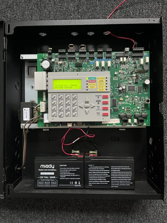 Оборудование пожарной сигнализации Notifier NFW2-100 Fire Alarm Control Panel “ 