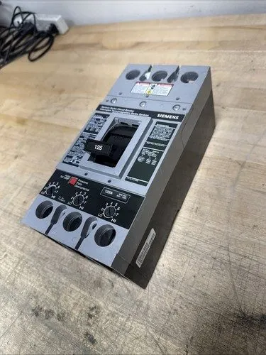 Автоматический выключатель Siemens CED63B060 Circuit Breaker, 60 Amp, 600Vac, 3-
