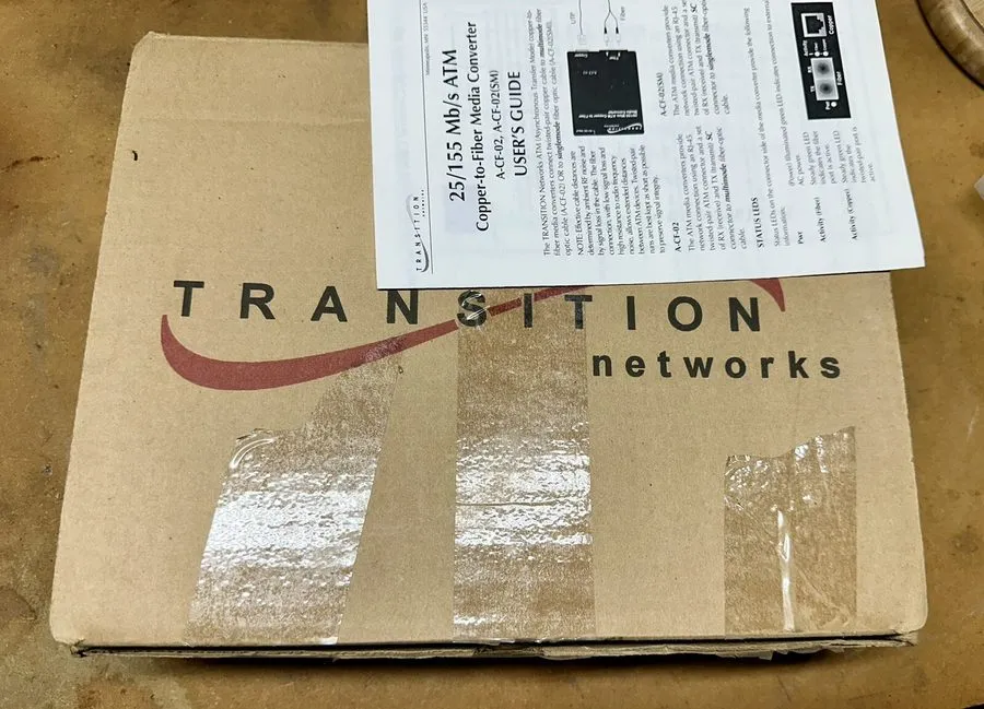 Медиаконвертер Transition Networks 25/155 Mb/s ATM Copper to Fiber Media Convert