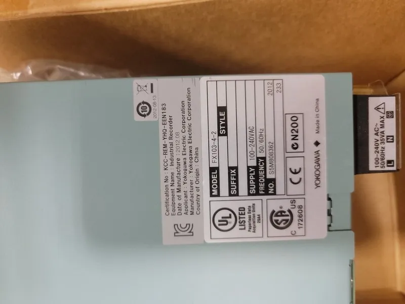 Регистратор Yokogawa FX103-4-2 Paperless Recorder / Data Logger 100–240VAC S5L40
