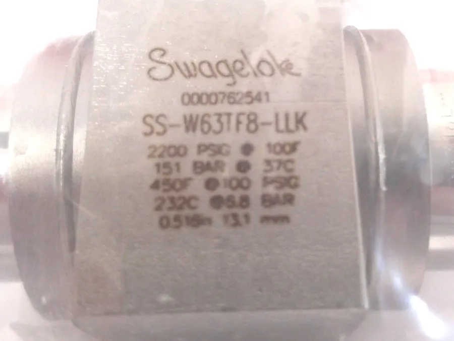Клапан Swagelok SS-W63TF8-LLK 1/2" FNPT 2200 PSI 316SS Ball Valve Oval Handle — фото лота 1