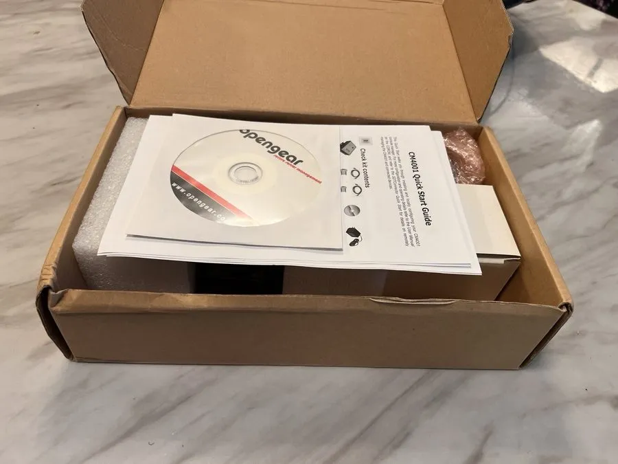 Сервер Opengear CM4001K Console Manager Kit NEW- CM4001- Serial/Console Server — фото лота 2