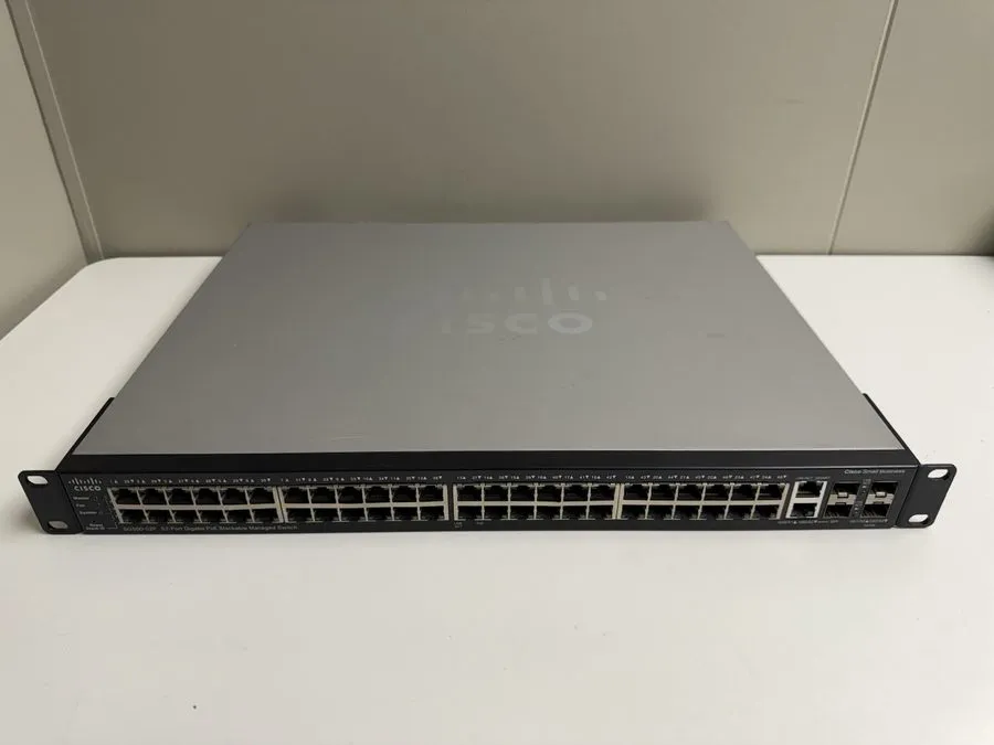 Коммутатор CISCO SG500-52P-K9 V04 52-Port Gigabit PoE Stackable Manage Switch