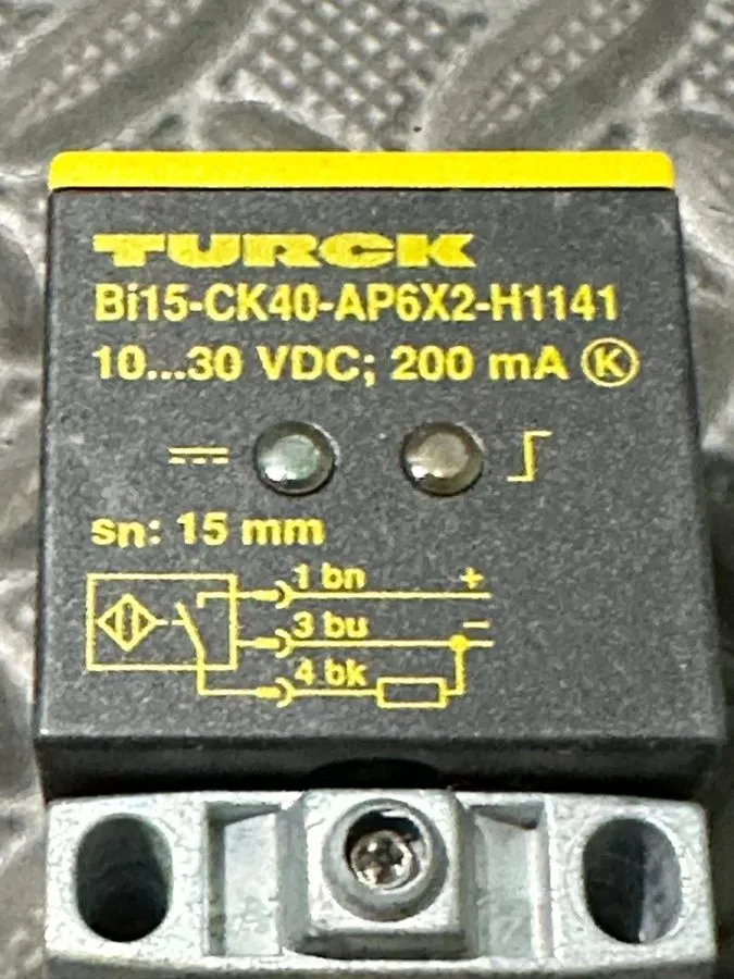 Датчик приближения TURCK Proximity Switch Sensor BI15-CK40-AP6X2-H1141