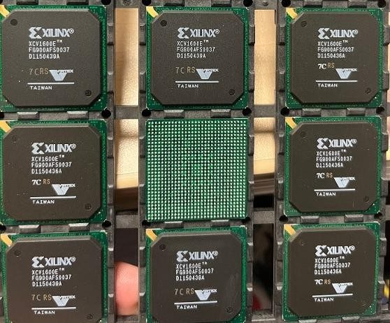 Микросхема ПЛИС XCV1600E-7FG900C XILINX IC FPGA 700 I/O 900FBGA — фото лота 1