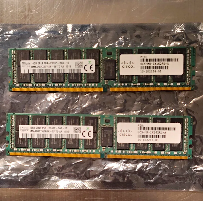 Модуль памяти Cisco 16GB DDR4 PC4-2133P ECC Registered RDIMM 288-Pin UCS-MR-1X16
