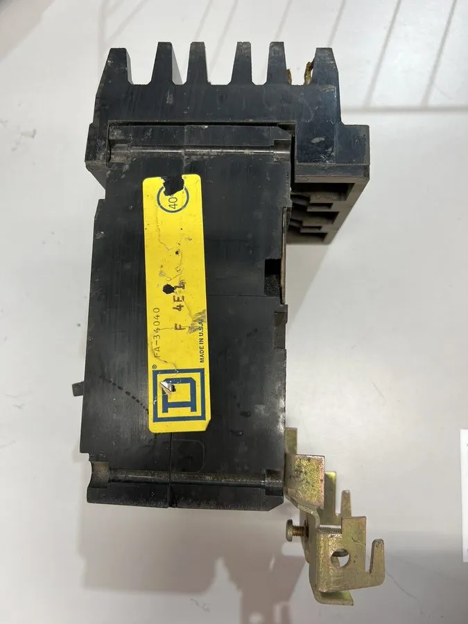Автоматический выключатель SQUARE D FA34040 FA I-LINE 3 POLE 40 AMP 480v BLACK C