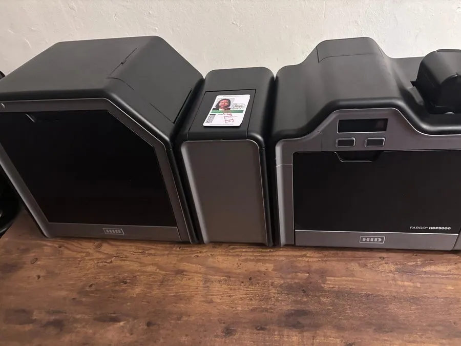Принтер этикеток HID Fargo HDP5000 Dual-Sided High-Definition Retransfer ID Card