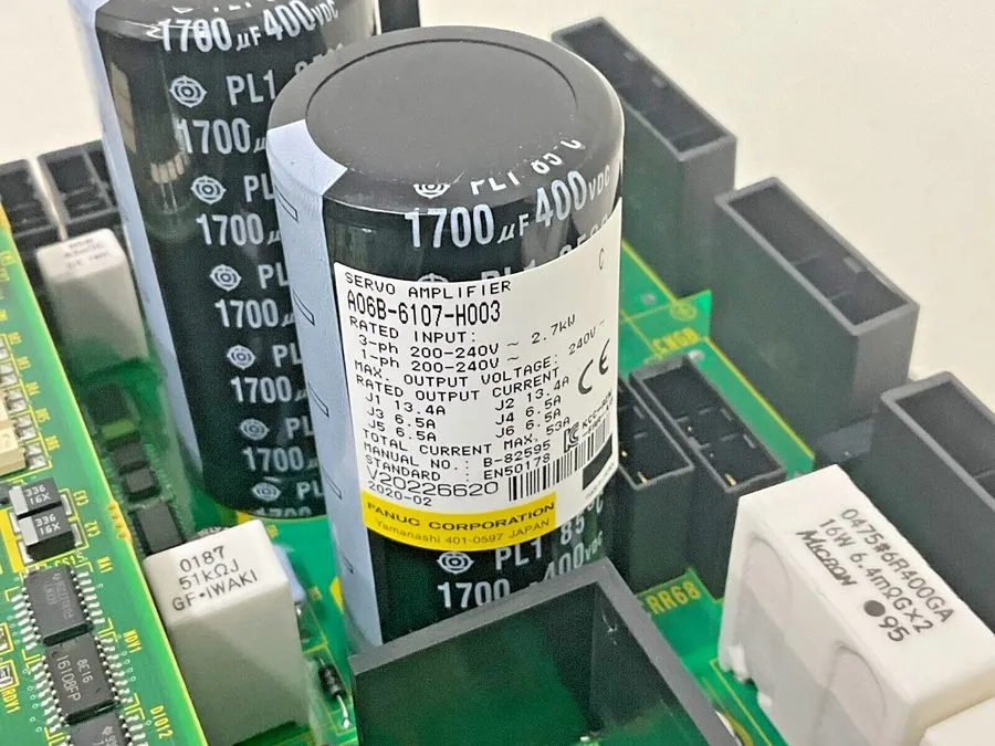 Сервоусилитель FANUC ROBOTICS A06B-6107-H003 SERVO AMP