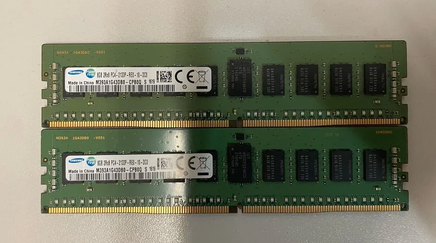 Модуль памяти Samsung 8GB DDR4-2133 PC4-17000 2Rx8 ECC RDIMM M393A1G43DB0