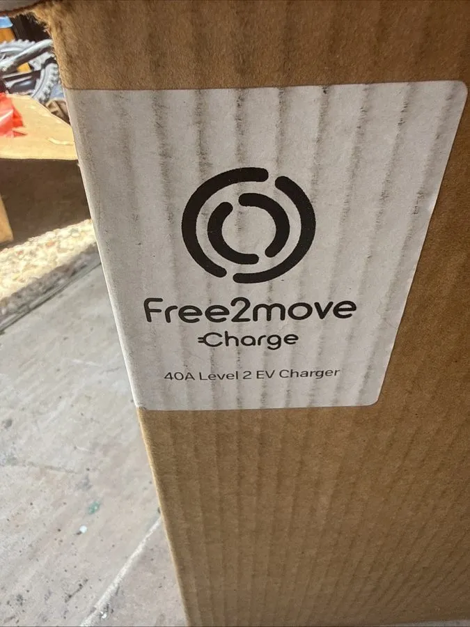 Аккумулятор Free2Move Level 2 EV Electric Vehicle Charger / Charging station NEV