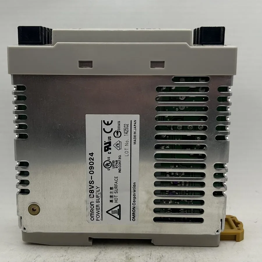Блок питания Omron S8VS-09024 Switch Mode Power Supply 24VDC 3.75A 90W DIN Rail