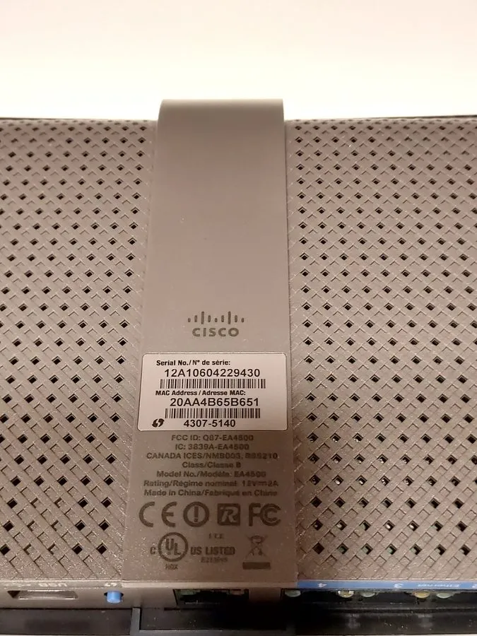 Маршрутизатор Cisco Linksys EA4500 Dual-Band N900 WiFi Router Gigabit USB