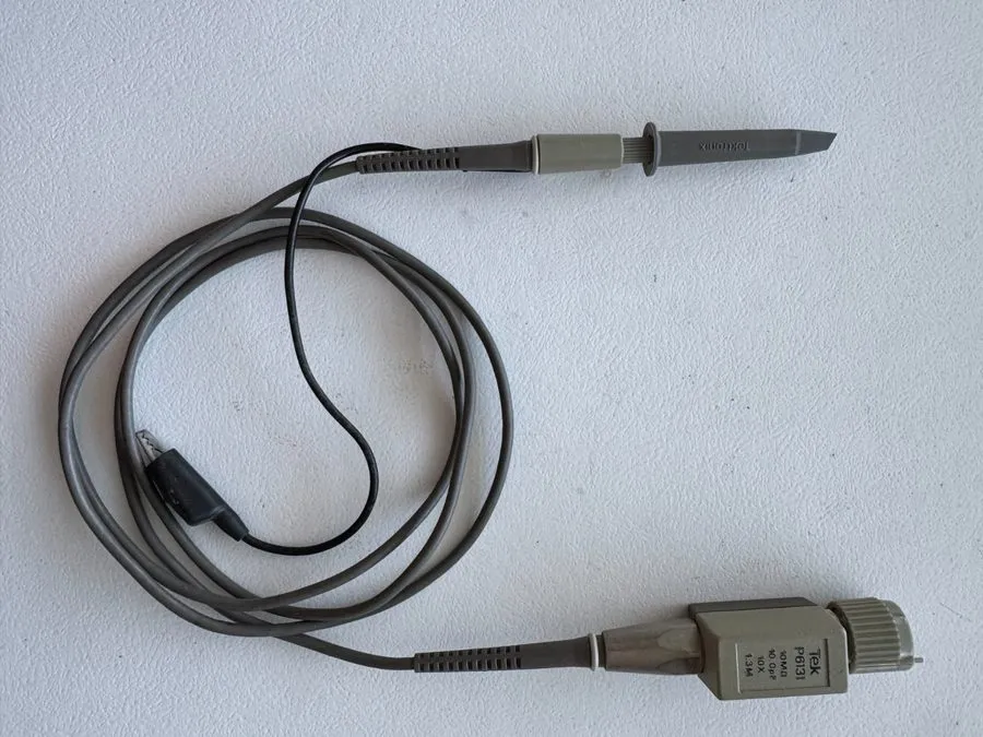 Пробник Tektronix Tek P6131 10X Oscilloscope Probe works well.
