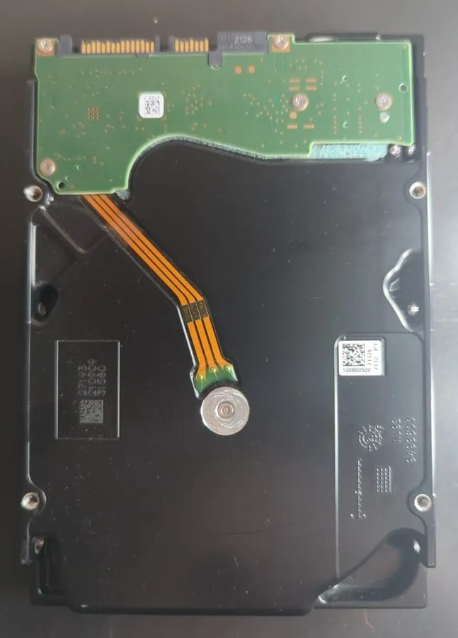 Жёсткий диск ST18000NM000J Seagate Exos X18 3.5" 18TB SATA 6Gb 7.2K Enterprise H