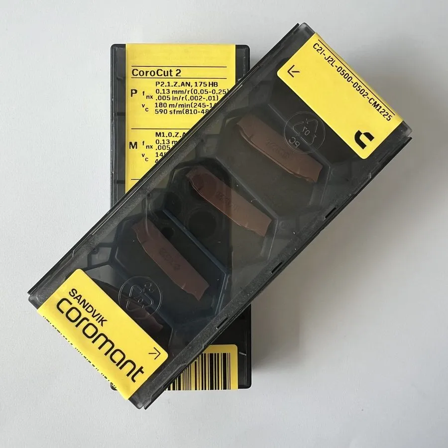 Режущий инструмент Sandvik / C2I-J2L-0500-0502-CM 1225 / carbide turning insert