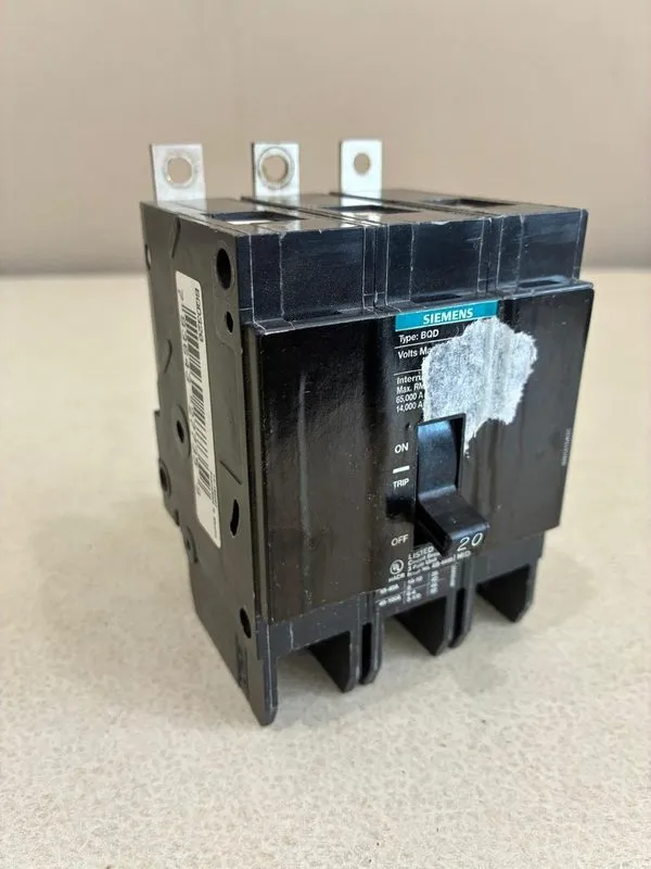 Автоматический выключатель SIMENS BQD BQD320 3 POLE 20 AMP 480V GRAY CIRCUIT BRE — фото лота 1