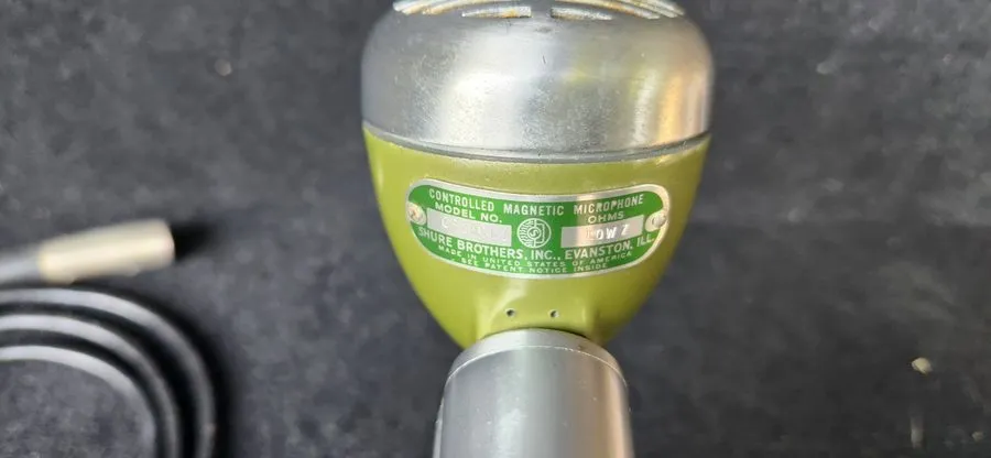 Микрофон Vintage 1950's Shure CR20SLJ Microphone w/PTT grip & EV S36 stand, work — фото лота 2
