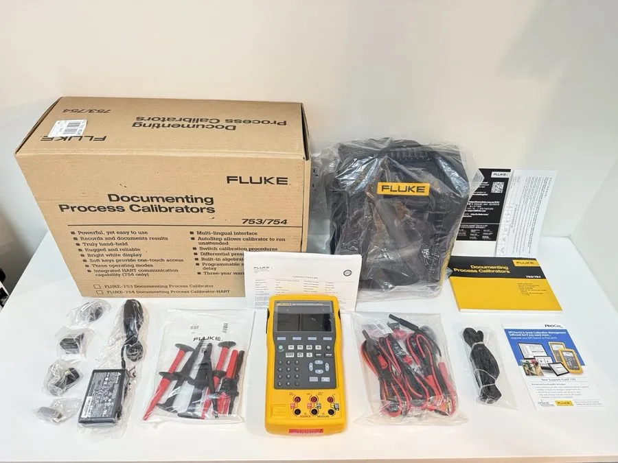 Калибратор FLUKE 754 DOCUMENTING PROCESS CALIBRATOR CALIBRATED 2025-2026 — фото лота 2