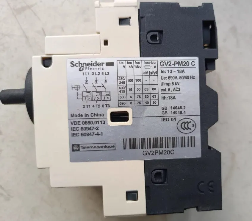 Автоматический выключатель Schneider GV2PM20C 13-18A Motor circuit breaker