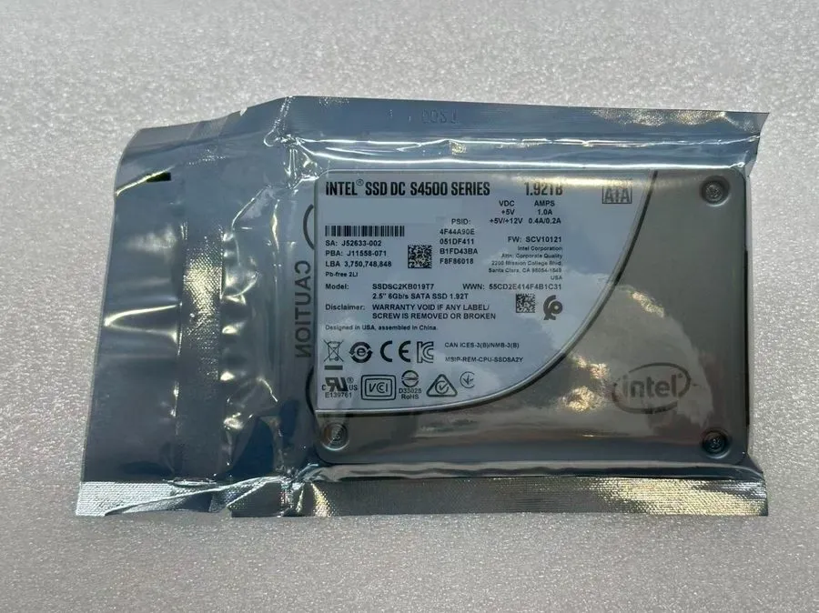 SSD-накопитель Intel DC S4500 Series 1.92TB 6Gbps 2.5 Inch SATA SSD SSDSC2KB019T