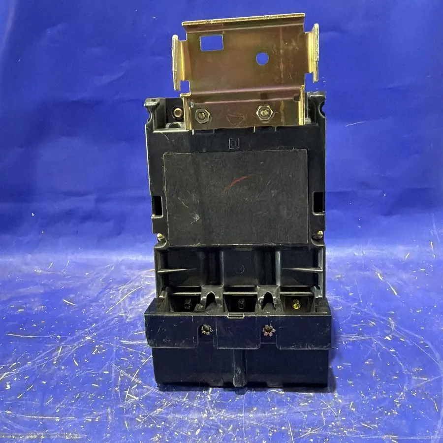 Автоматический выключатель Square D FC34080 80 Amp 3 Pole 480 V Type FC Circuit  — фото лота 2