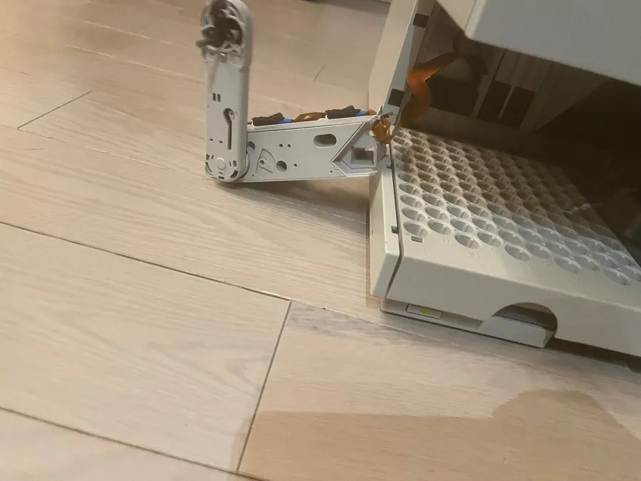 Хроматограф HP Agilent 1100 G1313A ALS HPLC Autosampler Powers On
