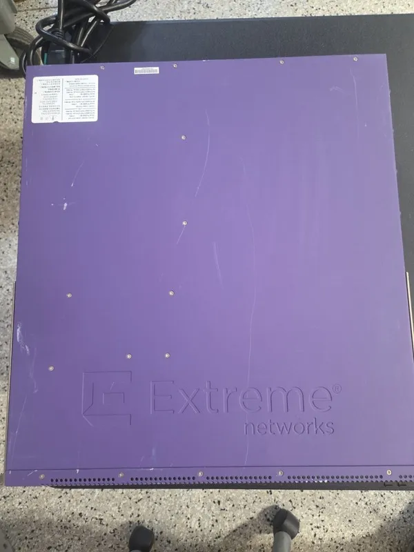 Коммутатор Extreme Networks Summit X460-G2-48p-GE4-Base 48-Port Gigabit Network  — фото лота 1