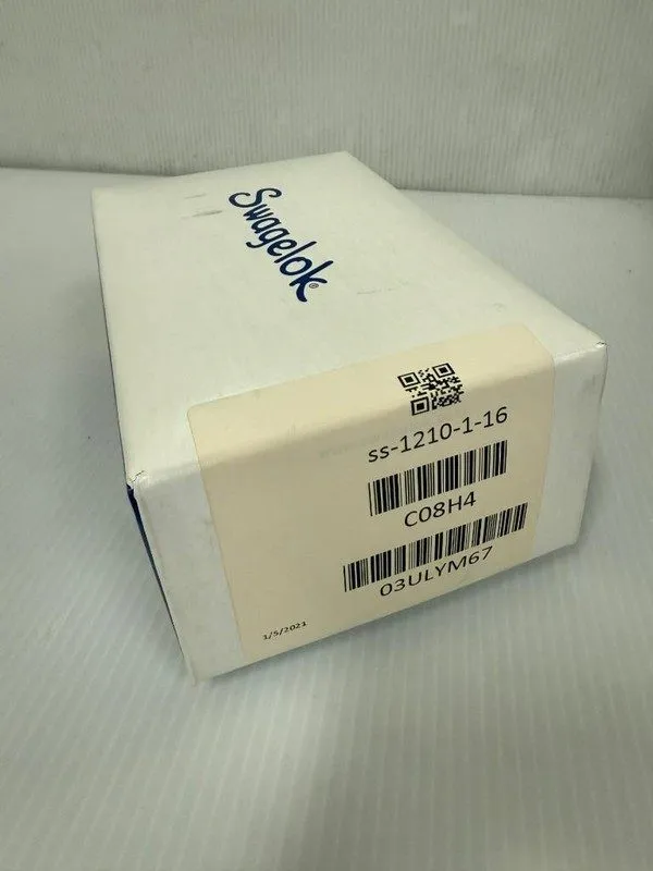 Разъём 3/4" Tube x 1" MNPT 316ss Male Connector Fitting Swagelok SS-1210-1-16 — фото лота 4