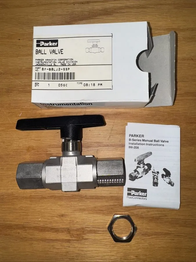 Клапан Parker 8F-B8lj2-Ssp 1/2" Fnpt Stainless Steel Ball Valve Inline